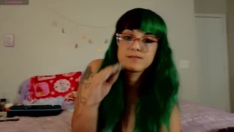 calypsokm online show from December 21, 2:19 am