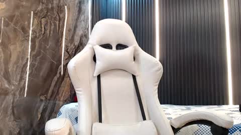 Snapshot of cam_xman chatting on July 18, 2:43 pm cam_xman online show from July 18, 2:43 pm
