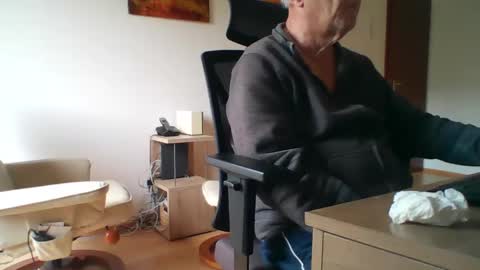 camcologne online show from January 13, 10:31 am