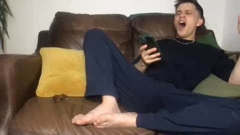 CamDoAttitude online show from July 11, 10:33 pm