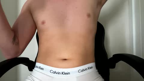 camerondez20 online show from May 29, 11:08 am