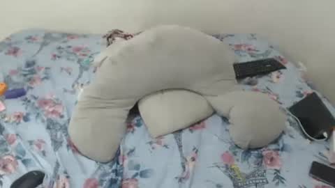 Snapshot of camidir chatting on April 8, 11:59 pm camidir online show from April 8, 11:59 pm