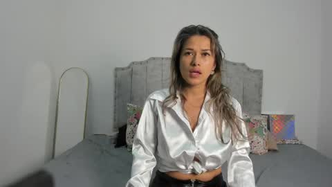   online show from April 30, 10:32 am
