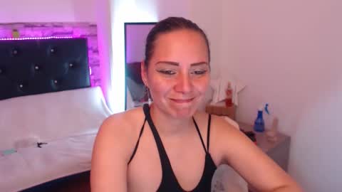 camila online show from September 18, 4:20 pm