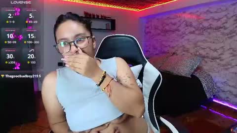 Snapshot of camila_iroose chatting on July 22, 1:36 pm Camila Roose online show from July 22, 1:36 pm
