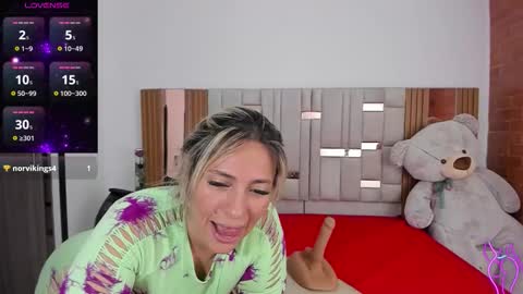 Snapshot of camilabliss chatting on February 20, 2:50 pm Camila online show from February 20, 2:50 pm