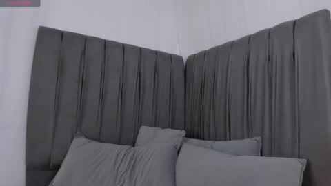 camila  online show from April 28, 5:07 pm