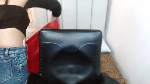 Snapshot of camilah_tk chatting on July 20, 12:18 pm Cami online show from July 20, 12:18 pm