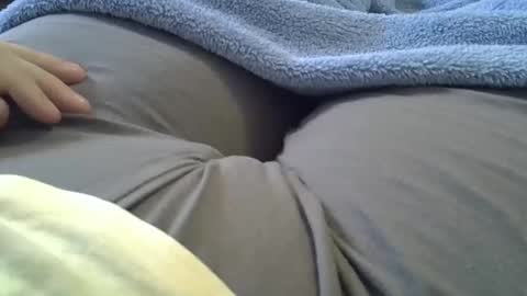 flash 50 tokens BIG CLIT  tits pussy. masturbation big clit 150 tokens fingers inside pussy 1000 tk  pump big clit 300 tk online show from March 31, 1:33 pm