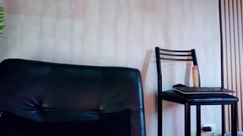 camilarose_oli online show from January 18, 11:54 am