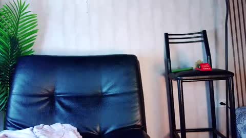 camilarose_oli online show from January 26, 9:08 am