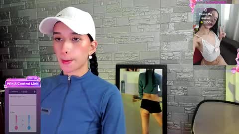 Snapshot of camilavill chatting on March 12, 12:10 am CamilaVill online show from March 12, 12:10 am