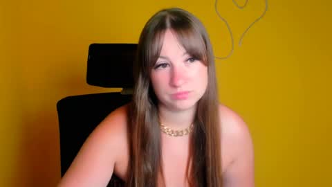 Camilla online show from July 2, 5:57 am
