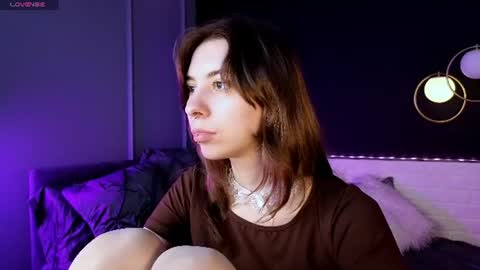 Camilla online show from June 18, 1:59 pm
