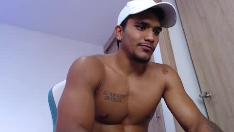 camilo_contre21 online show from March 24, 6:02 pm