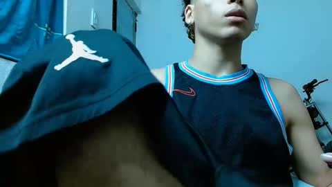 camilo online show from April 1, 5:19 am