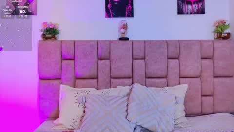 Snapshot of camiluxe chatting on January 12, 7:52 pm camiluxe online show from January 12, 7:52 pm