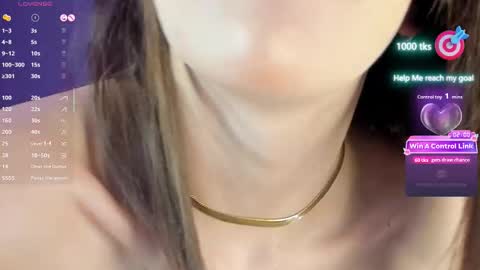 Snapshot of camix2003 chatting on December 20, 6:04 pm camix2003 online show from December 20, 6:04 pm