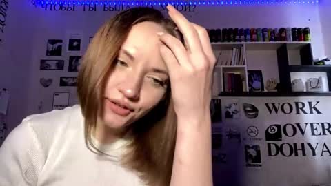 Julia online show from February 23, 6:22 am