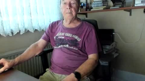 Cammee online show from January 10, 8:05 am