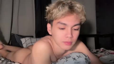 Ethan online show from March 15, 9:26 am