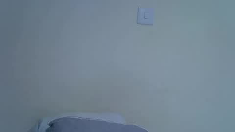 candiemaya online show from January 15, 6:40 am