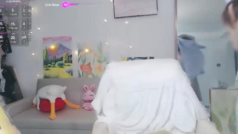 candy8998 online show from April 14, 11:55 pm