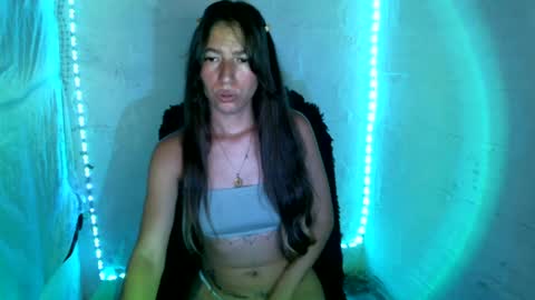 elizabeth online show from July 20, 12:58 am