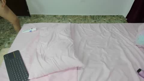 candy_crazy15 online show from March 8, 8:22 am