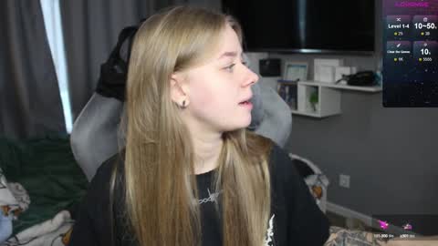 Megan online show from December 10, 12:05 pm