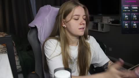 Megan online show from December 12, 1:06 pm