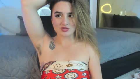 Candy plus online show from March 24, 7:08 pm