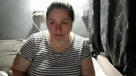 Laura online show from February 2, 7:34 pm