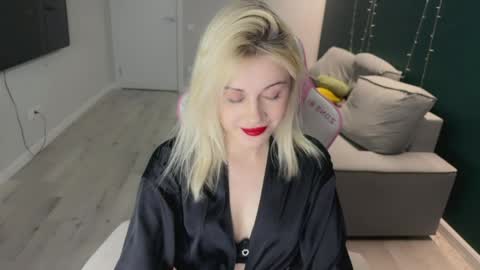 You can call me HH online show from April 14, 5:52 pm