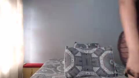candymandyq online show from May 14, 10:33 am