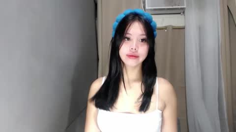Snapshot of candysweetcum_ chatting on June 8, 12:36 am CALL ME SAM online show from June 8, 12:36 am