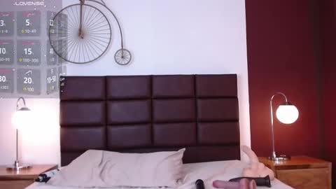 Snapshot of canelapower_gh chatting on February 27, 12:43 am CANELA online show from February 27, 12:43 am