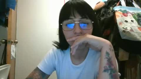 canelastar online show from April 27, 11:36 pm