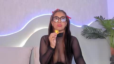 cannelasmith online show from February 7, 6:11 pm