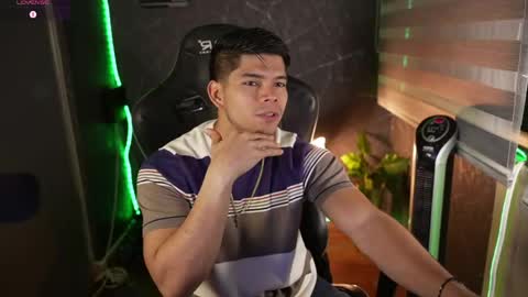 David Capizzi online show from April 17, 3:53 am