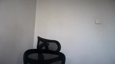 Emma online show from April 15, 5:47 am