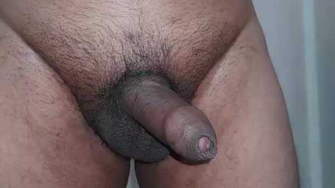 Snapshot of captain_juicyprecum chatting on April 4, 5:16 am captian juicyprecum online show from April 4, 5:16 am