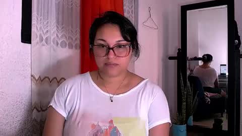 Snapshot of caramelo945256 chatting on June 9, 10:32 pm LILI online show from June 9, 10:32 pm