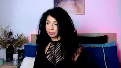 Snapshot of cardi_sin chatting on May 18, 4:18 am cardi_sin online show from May 18, 4:18 am