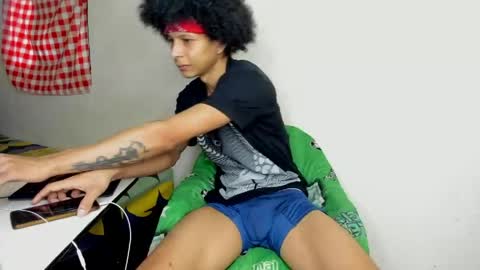 Carlos and Cristian  online show from May 5, 7:44 pm
