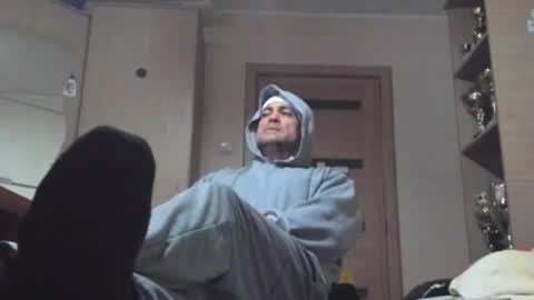 Laz online show from February 3, 6:22 am