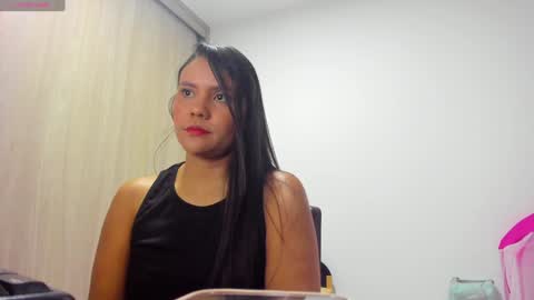 Snapshot of caritodior1 chatting on January 2, 10:48 am caritodior1 online show from January 2, 10:48 am