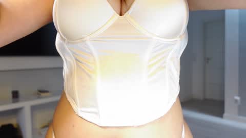 carla_secretary online show from December 29, 4:40 pm