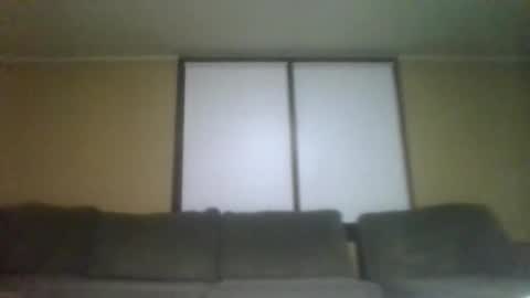 carlholmesjr20 online show from April 10, 8:19 am