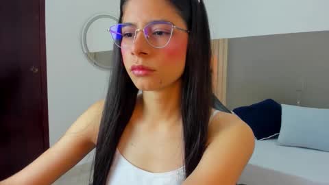 C A R L I N A online show from March 12, 12:11 pm